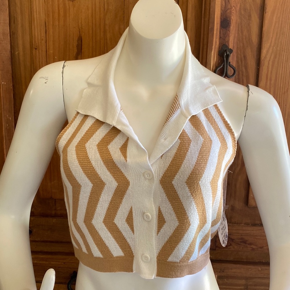 Jolie & Joy crop top